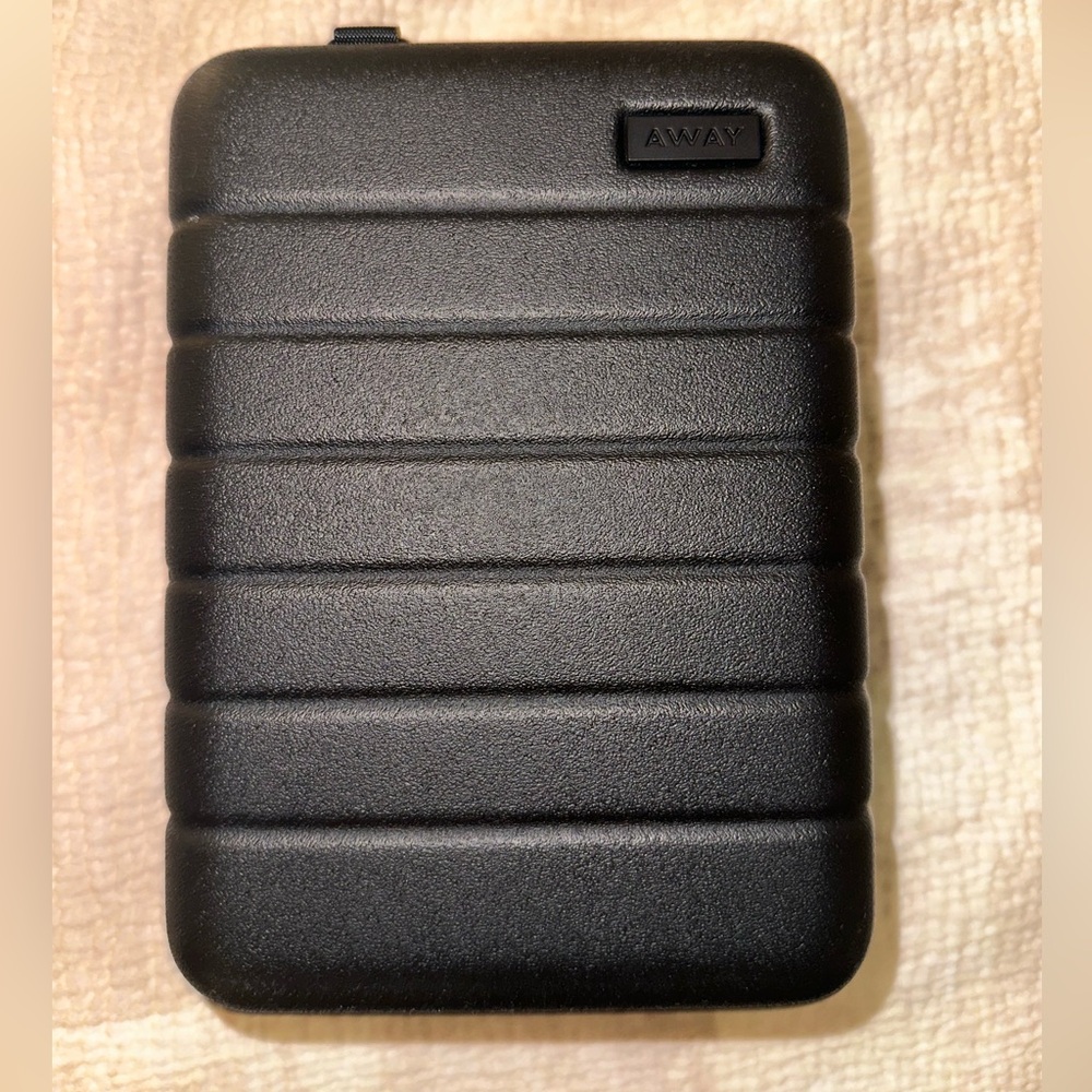 Away mini suitcase - limited edition.